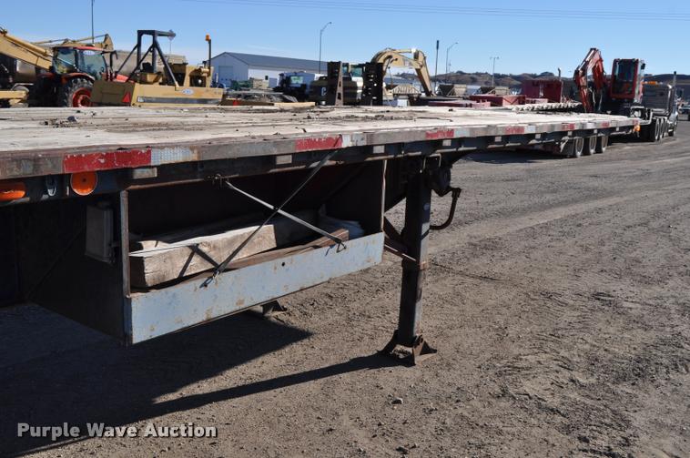 image for item L5073 1978 Transcraft TL-42 flatbed trailer