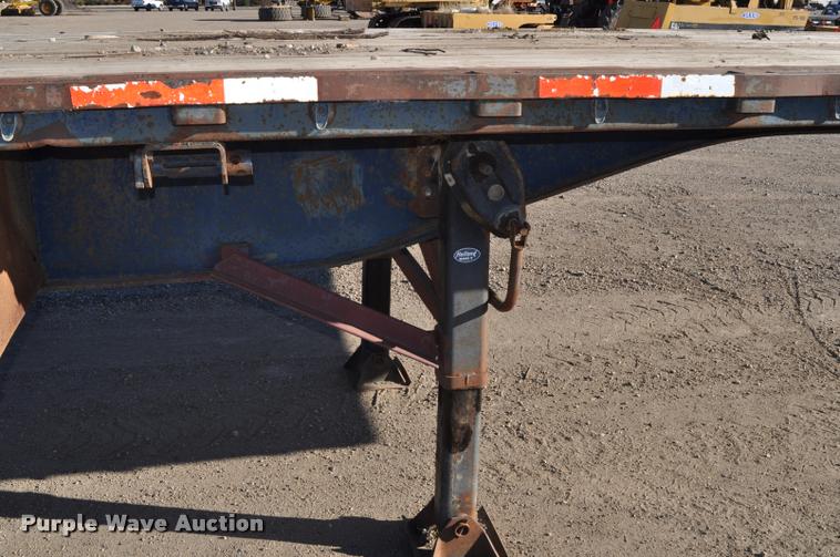 image for item L5073 1978 Transcraft TL-42 flatbed trailer