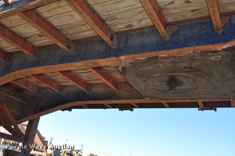 image for item L5073 1978 Transcraft TL-42 flatbed trailer