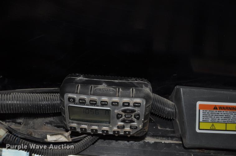 image for item L5078 2009 Caterpillar 252B skid steer