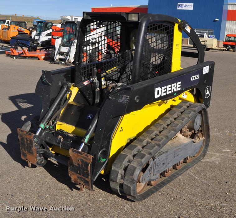 image for item L5079 2007 John Deere CT322 skid steer