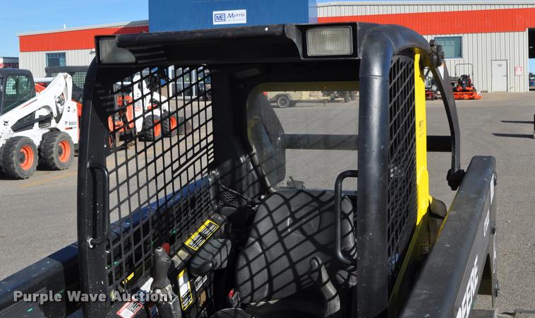 image for item L5079 2007 John Deere CT322 skid steer