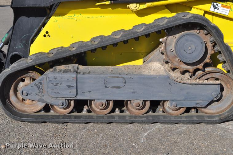 image for item L5079 2007 John Deere CT322 skid steer