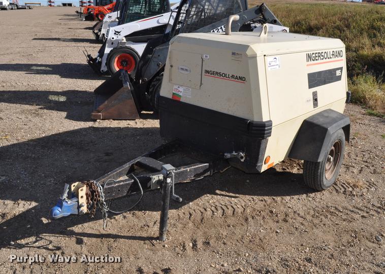 image for item L5084 1999 Ingersoll Rand P185WJD air compressor