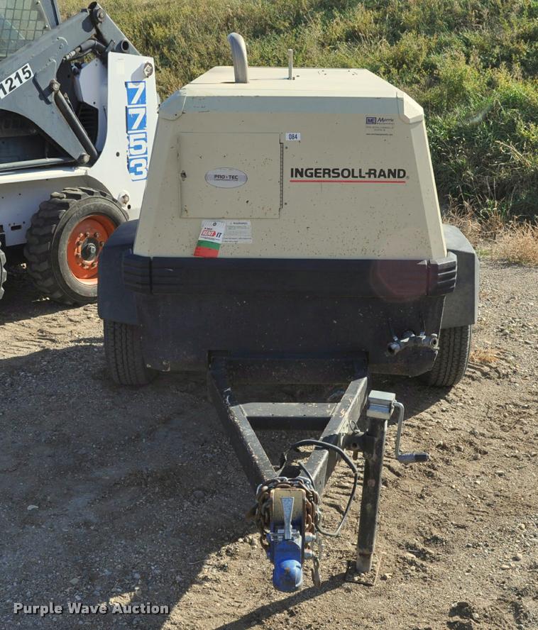 image for item L5084 1999 Ingersoll Rand P185WJD air compressor