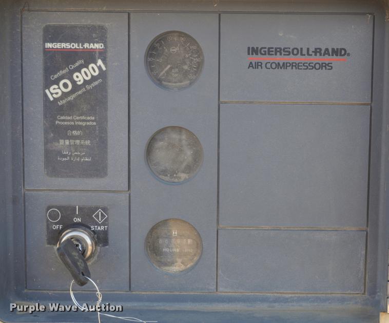 image for item L5084 1999 Ingersoll Rand P185WJD air compressor