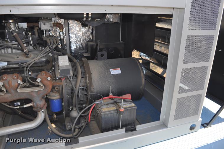 image for item L5086 2014 Briggs and Stratton 076035 generator