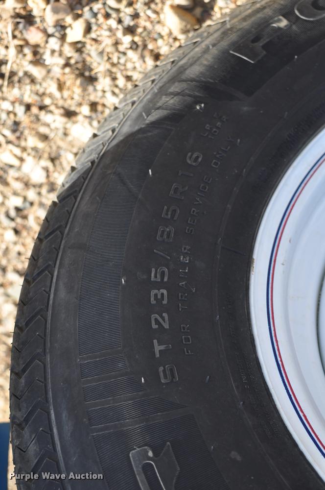 image for item L5086 2014 Briggs and Stratton 076035 generator