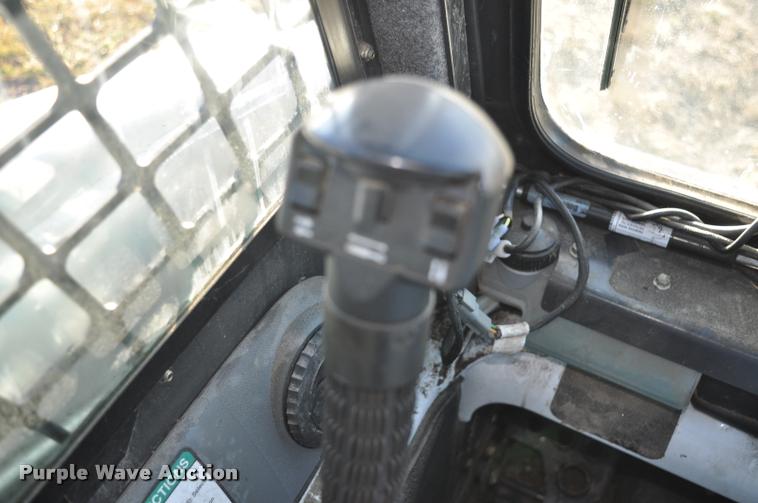 image for item L5089 2011 Bobcat S130 skid steer