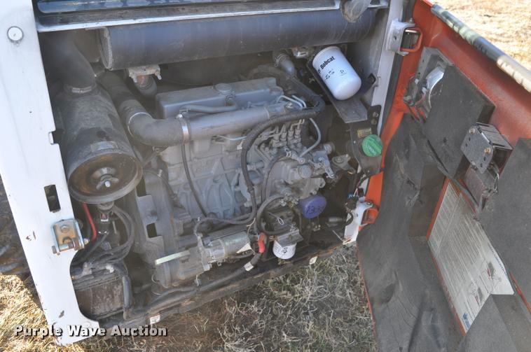 image for item L5089 2011 Bobcat S130 skid steer