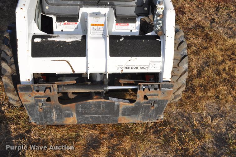 image for item L5089 2011 Bobcat S130 skid steer