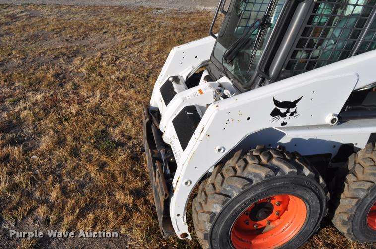 image for item L5089 2011 Bobcat S130 skid steer