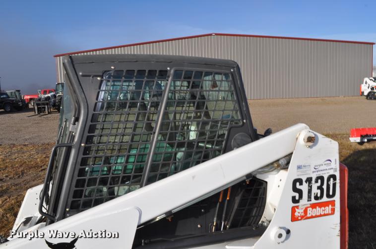 image for item L5089 2011 Bobcat S130 skid steer