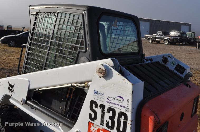 image for item L5089 2011 Bobcat S130 skid steer