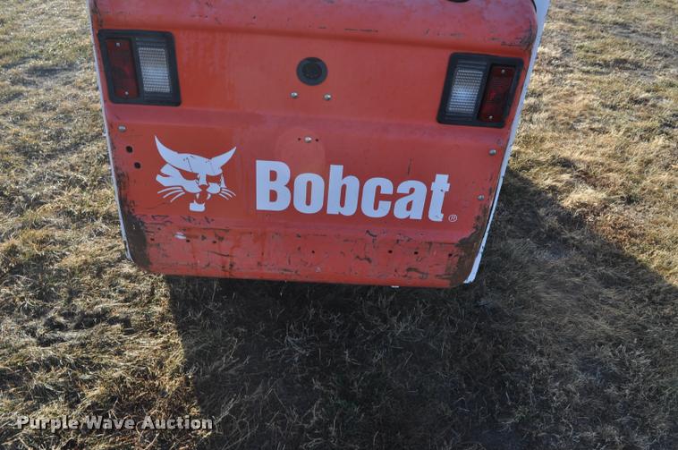 image for item L5089 2011 Bobcat S130 skid steer