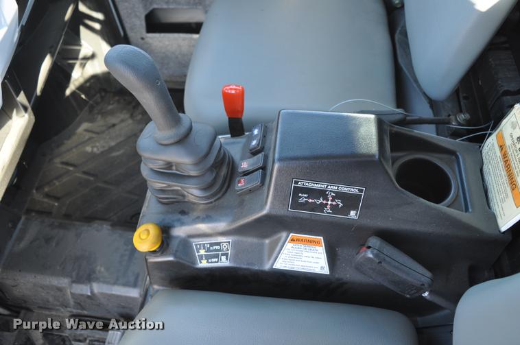 image for item L5091 2013 Bobcat 3650 utility vehicle
