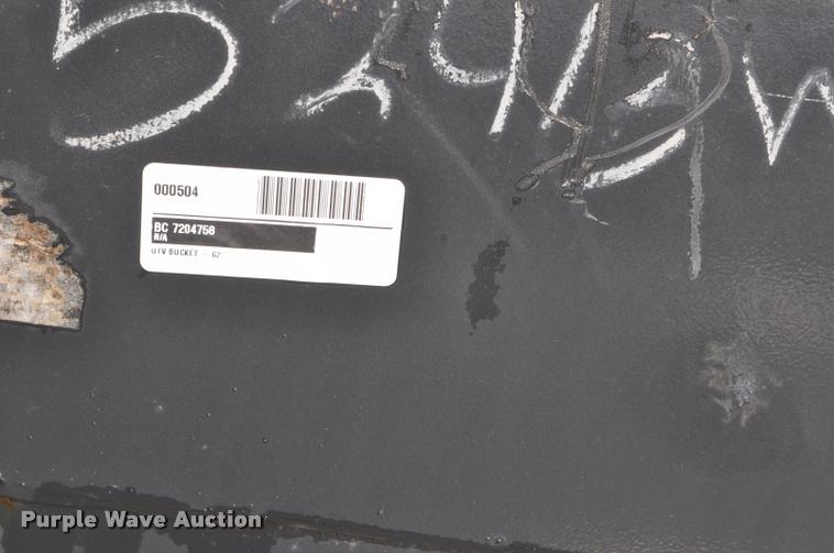 image for item L5093 2013 Bobcat utility vehicle bucket