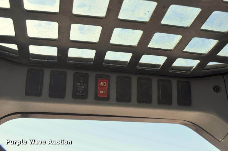 image for item L5094 2006 Bobcat S250 skid steer