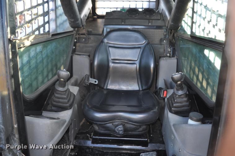 image for item L5103 2011 Terex PT100G skid steer