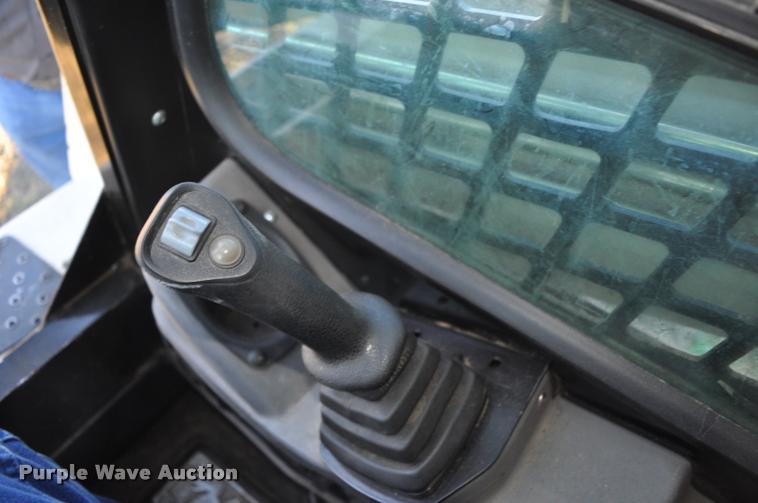 image for item L5103 2011 Terex PT100G skid steer