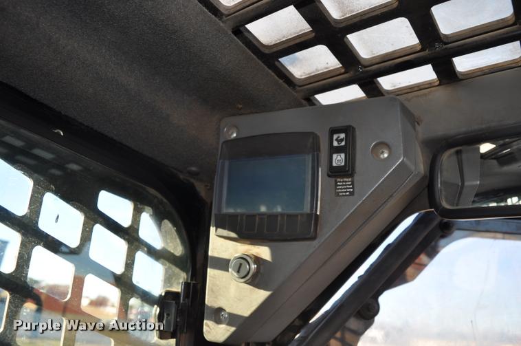 image for item L5103 2011 Terex PT100G skid steer