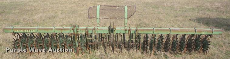 image for item AG9141 John Deere 400 rotary hoe