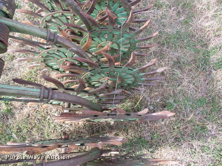 image for item AG9141 John Deere 400 rotary hoe