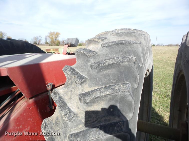 image for item AG9149 Massey-Ferguson 4900 4WD tractor