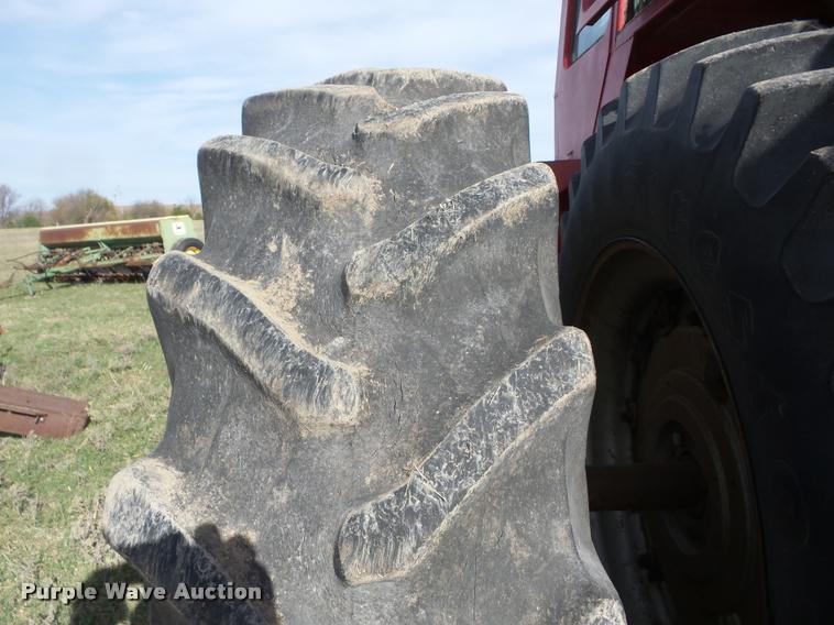 image for item AG9149 Massey-Ferguson 4900 4WD tractor