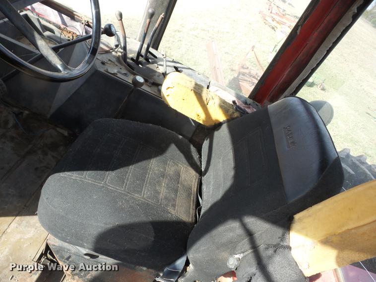 image for item AG9149 Massey-Ferguson 4900 4WD tractor