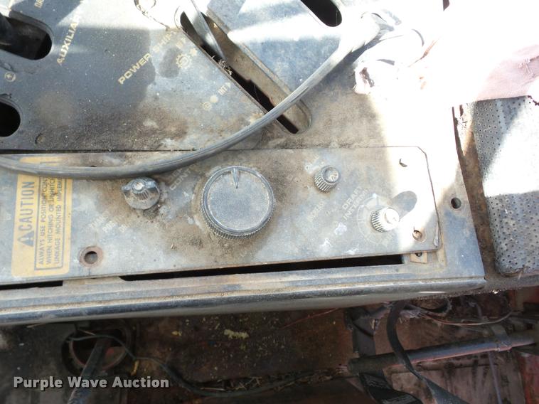 image for item AG9149 Massey-Ferguson 4900 4WD tractor