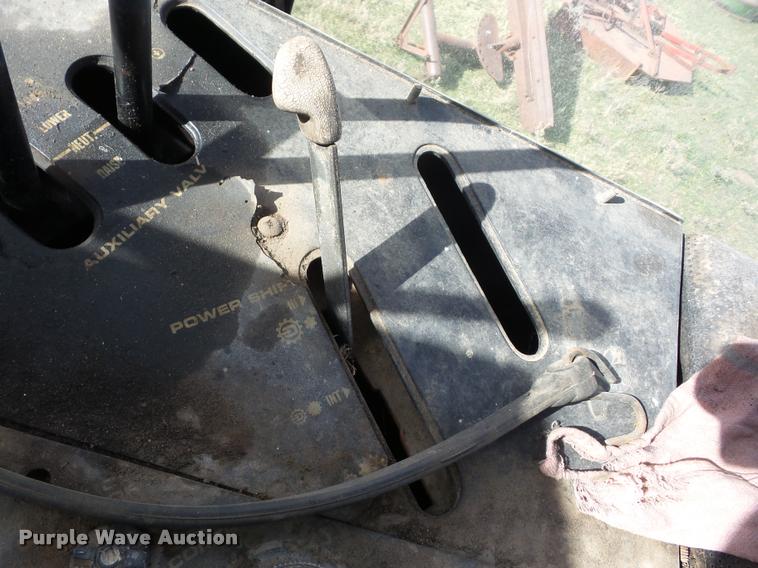 image for item AG9149 Massey-Ferguson 4900 4WD tractor