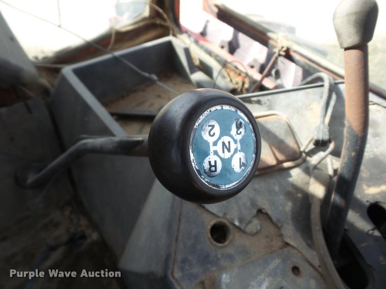 image for item AG9149 Massey-Ferguson 4900 4WD tractor