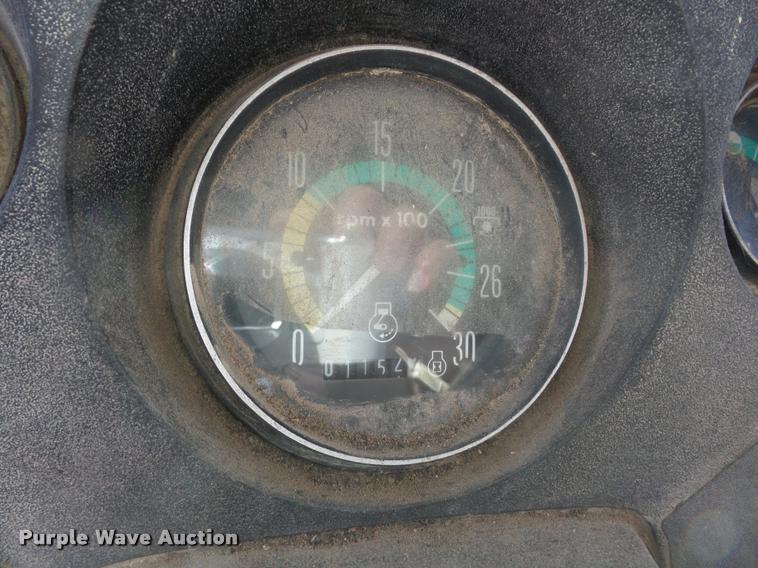 image for item AG9149 Massey-Ferguson 4900 4WD tractor