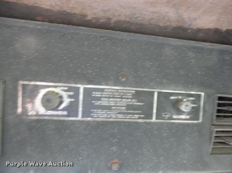 image for item AG9149 Massey-Ferguson 4900 4WD tractor