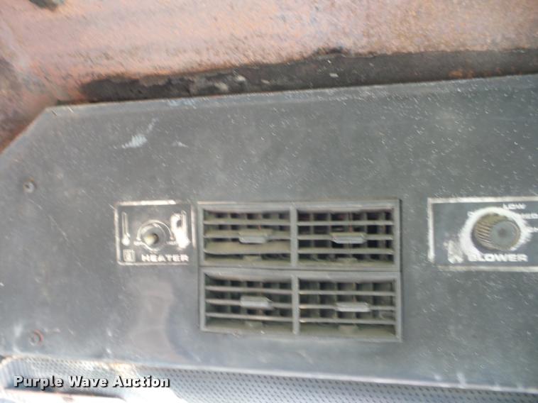 image for item AG9149 Massey-Ferguson 4900 4WD tractor