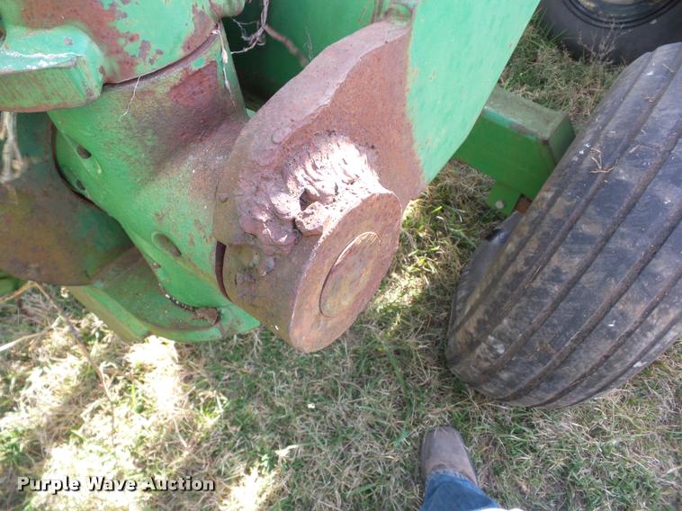 image for item AG9151 Great Plains Solid Stand 36 grain drill