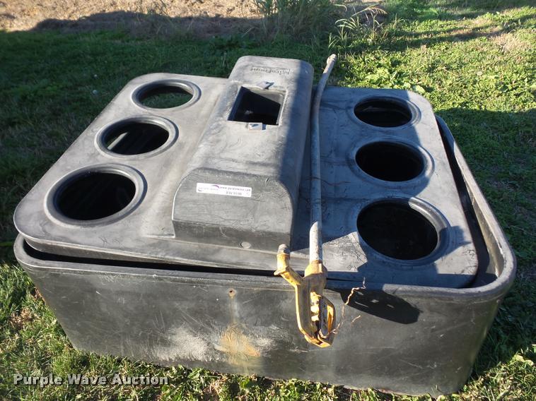 image for item BW9596 Mirafount six hole energy free waterer