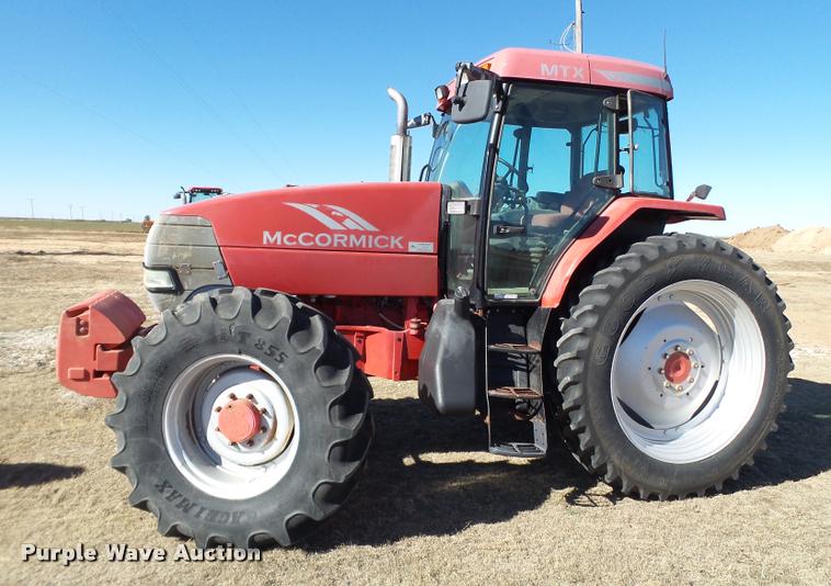 image for item BZ9245 2006 McCormick MTX135 MFWD tractor