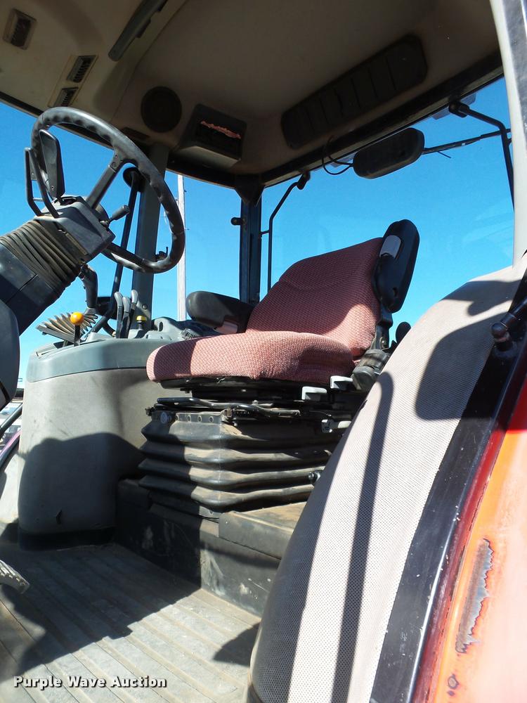 image for item BZ9245 2006 McCormick MTX135 MFWD tractor