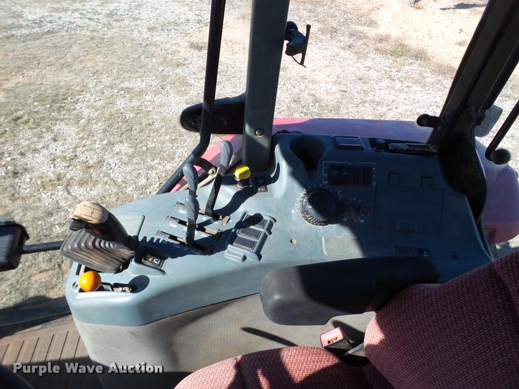 image for item BZ9245 2006 McCormick MTX135 MFWD tractor