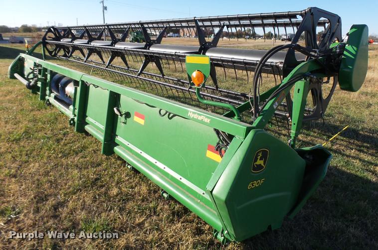 image for item DA2067 2011 John Deere 630F HydraFlex head