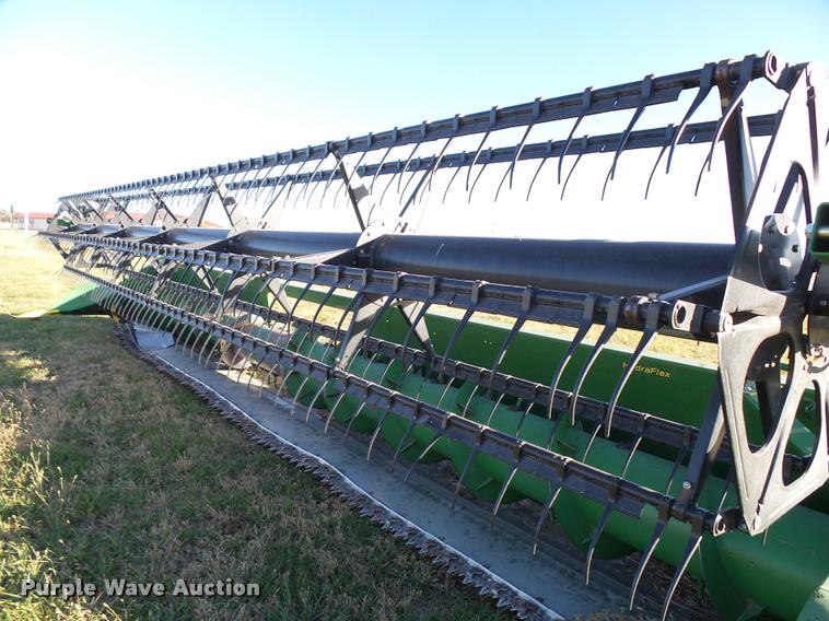 image for item DA2067 2011 John Deere 630F HydraFlex head