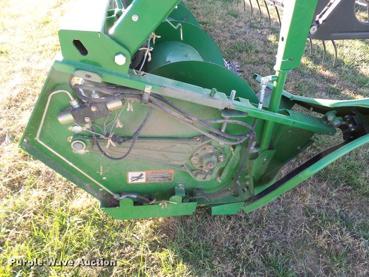 image for item DA2067 2011 John Deere 630F HydraFlex head