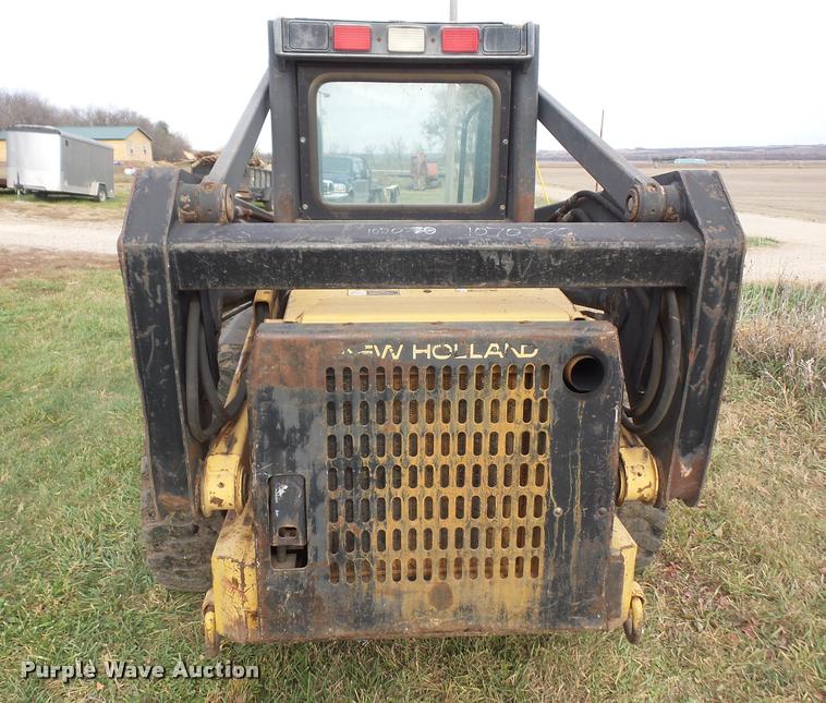 image for item DA3839 1995 New Holland LX865 skid steer