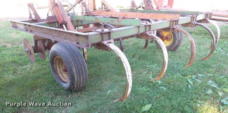 image for item DA3860 Glenco Soil Saver chisel