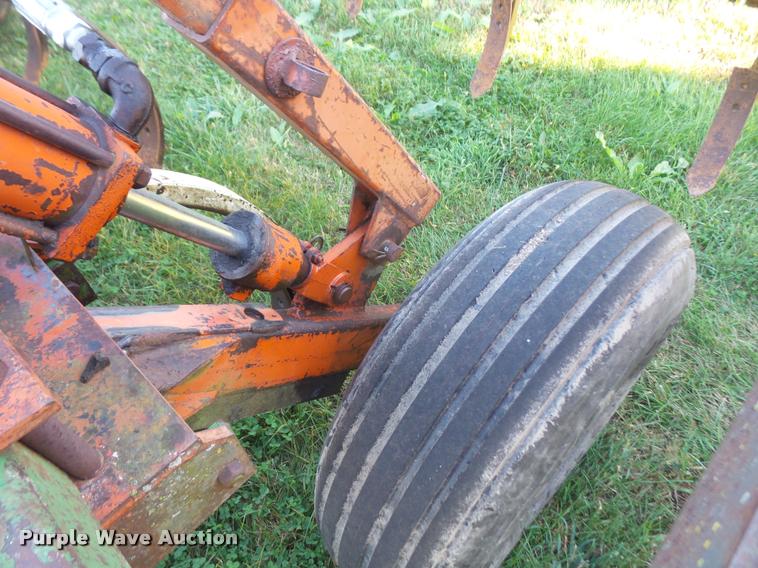 image for item DA3860 Glenco Soil Saver chisel