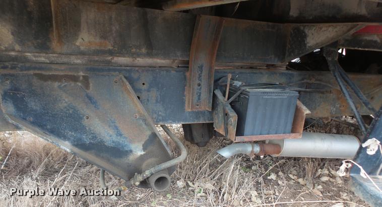 image for item DA3862 1974 Ford F700 grain truck