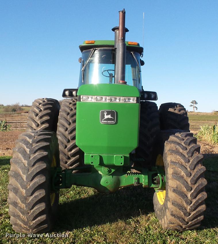 image for item DA3870 1989 John Deere 4955 MFWD tractor