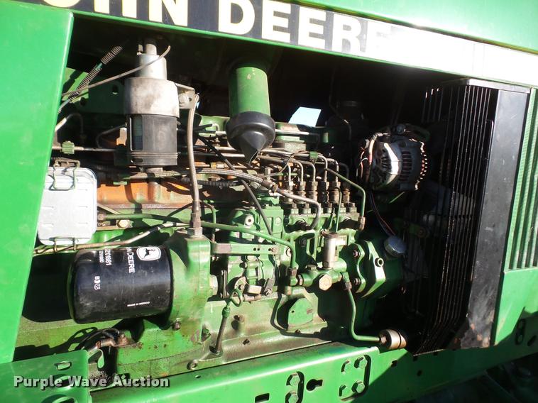 image for item DA3870 1989 John Deere 4955 MFWD tractor